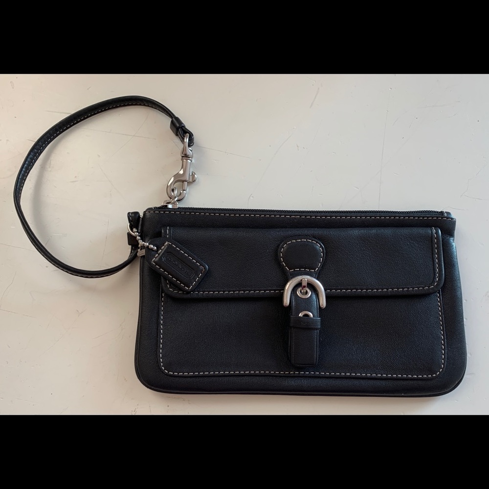 Coach Hampton Leather Stitching Buckle Wristlet